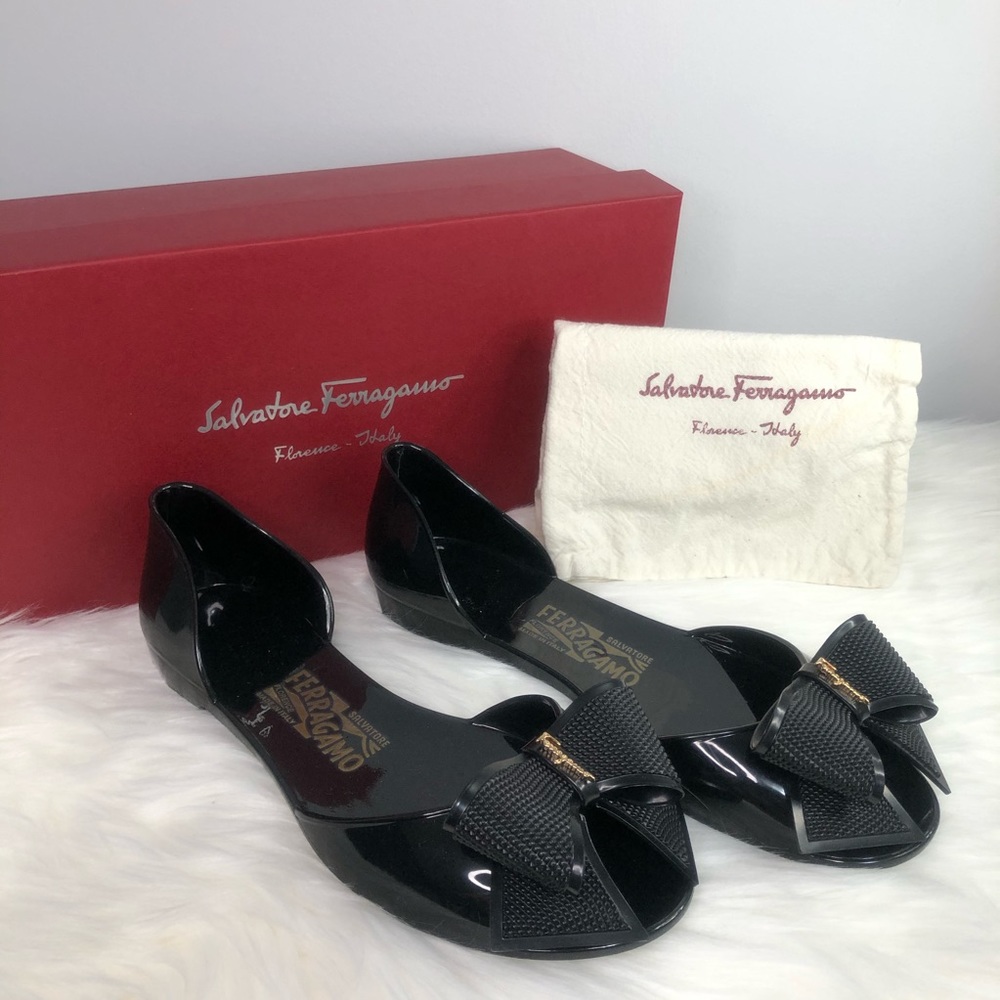 $300 Authentic Ferragamo black jelly flats slipper